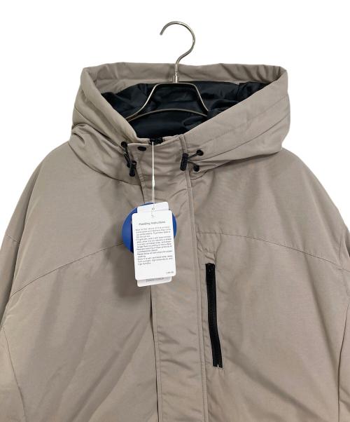 Sonny Label（サニーレーベル）Sonny Label (サニーレーベル) フーディーダウンジャケット　25AW グレージュ サイズ:FREE 未使用品の古着・服飾アイテム