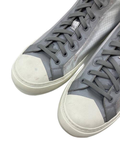 LOUIS VUITTON（ルイ ヴィトン）LOUIS VUITTON (ルイ ヴィトン) Galaxy Tattoo Sneaker  ハイカットスニーカー メタリックシルバー サイズ:7 1/2の古着・服飾アイテム