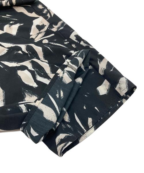 JOURNAL STANDARD（ジャーナルスタンダード）JOURNAL STANDARD (ジャーナルスタンダード) リーフプリントパンツ　イージーパンツ　総柄 ブラック×ホワイト サイズ:36の古着・服飾アイテム