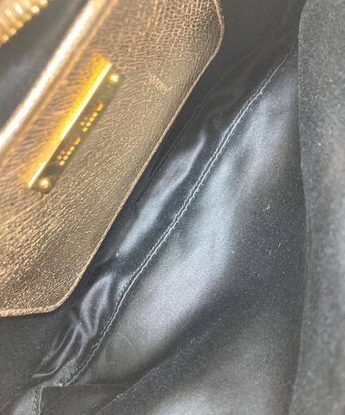 MIU MIU（ミュウミュウ）MIU MIU (ミュウミュウ) マドラス ショルダーバッグ　ミニバッグ　セレモニー ゴールド サイズ:実寸参照の古着・服飾アイテム