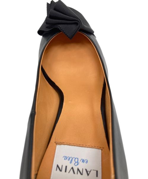 LANVIN en Bleu（ランバンオンブルー）LANVIN en Bleu (ランバンオンブルー) ポインテッドトゥリボンパンプス　パンプス　セレモニー　イタリア製 ブラック サイズ:23の古着・服飾アイテム