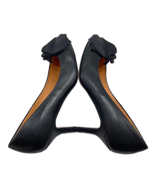 LANVIN en Bleu（ランバンオンブルー）LANVIN en Bleu (ランバンオンブルー) ポインテッドトゥリボンパンプス　パンプス　セレモニー　イタリア製 ブラック サイズ:23の古着・服飾アイテム