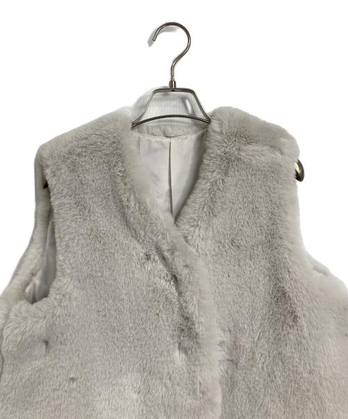 resil（レジル）resil (レジル) ドッキングショートファーベスト ヤマダヤ ホワイト サイズ:38の古着・服飾アイテム