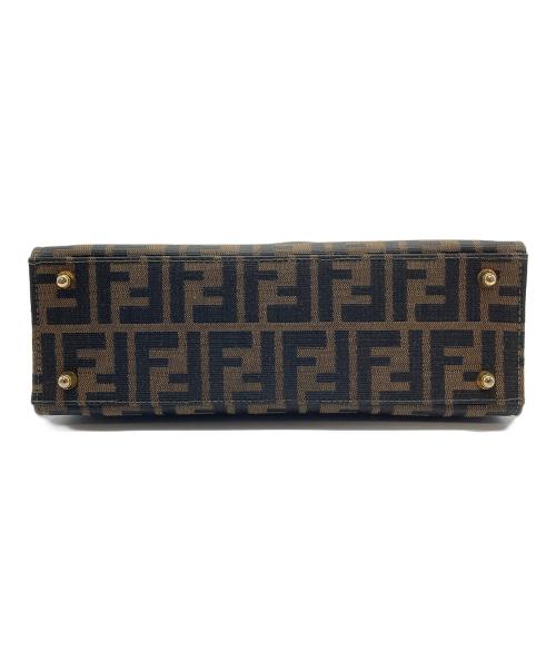 FENDI（フェンディ）FENDI (フェンディ) ズッカジャガード 2WAYショルダーバッグ　ハンドバッグ　ショルダーバッグ　セレモニー　総柄 ブラウン×ブラック サイズ:実寸参照の古着・服飾アイテム