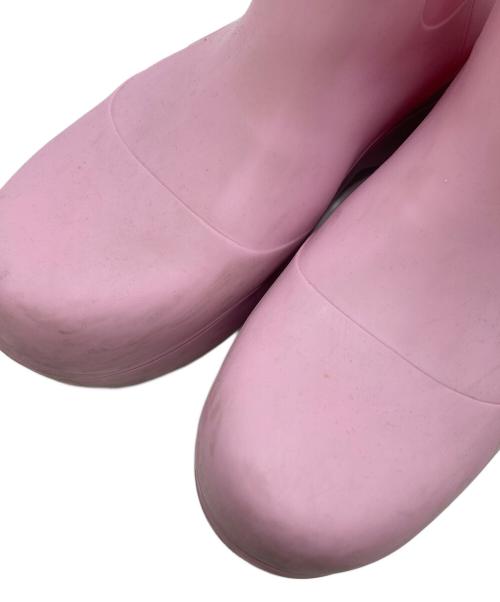 BOTTEGA VENETA（ボッテガベネタ）BOTTEGA VENETA (ボッテガベネタ) PUDDLE BOOTS MATT RUBBER　パドルブーツ　マットラバー　ショートブーツ　パドルブーツ レインブーツ ラバーブーツ モード　防水 イタリア製　厚底 ピンク サイズ:39の古着・服飾アイテム