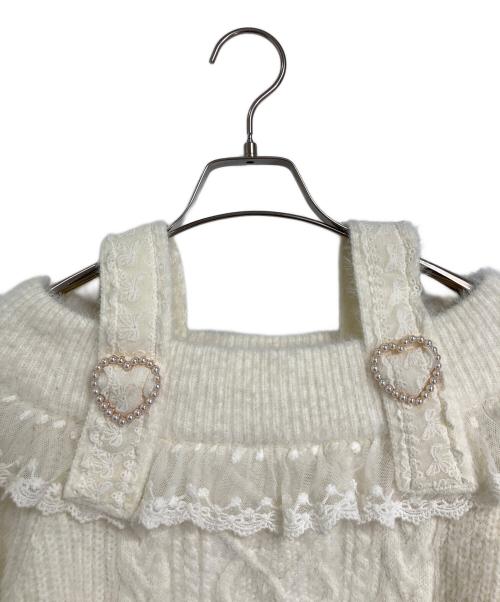 LIZ LISA（リズリサ）LIZ LISA (リズリサ) ハート バックル オフショルダー ニット　長袖ニット ホワイト サイズ:O 未使用品の古着・服飾アイテム