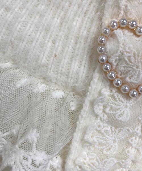 LIZ LISA（リズリサ）LIZ LISA (リズリサ) ハート バックル オフショルダー ニット　長袖ニット ホワイト サイズ:O 未使用品の古着・服飾アイテム