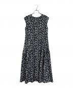 NOLLEY'S sophiノーリーズソフィー）の古着「ウォッシャブル小花プリントティアードワンピース」｜ブラック