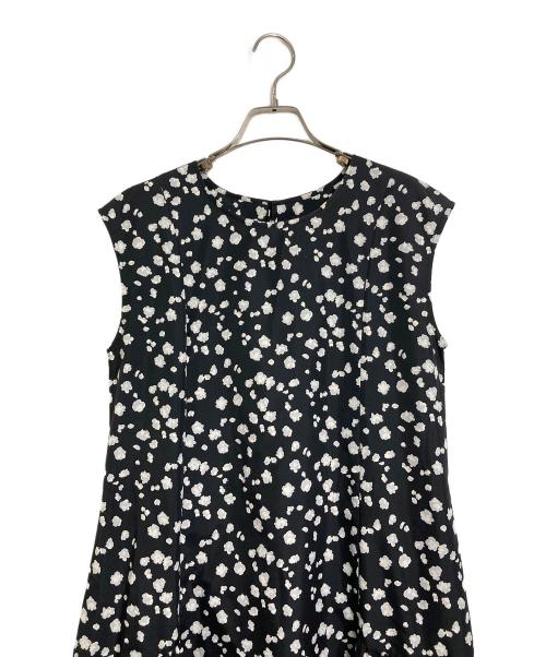 NOLLEY'S sophi（ノーリーズソフィー）NOLLEY'S sophi (ノーリーズソフィー) ウォッシャブル小花プリントティアードワンピース ブラック サイズ:38の古着・服飾アイテム