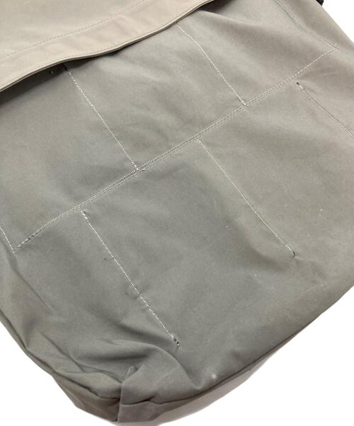 STANDARD SUPPLY（スタンダードサプライ）STANDARD SUPPLY (スタンダードサプライ) SIMPLICITY  PLUS SHOULDER M  ショルダーバッグ　日本製　通勤　通学 グレージュ サイズ:実寸参照の古着・服飾アイテム