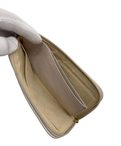 ATAO（アタオ）ATAO (アタオ) 長財布　L字ジップウォレット　L字ファスナー ベージュ サイズ:実寸参照の古着・服飾アイテム