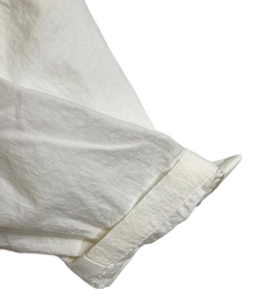 Denham（デンハム）Denham (デンハム) VICTORIA 2WAY COAT  ヴィクトリア 2ウェイ コート  ナイロンコート　ナイロンジャケット　デザインコート　アウター　日本製 ホワイト サイズ:FREE 未使用品の古着・服飾アイテム