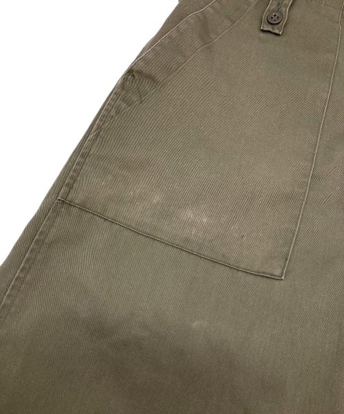 British Army（イギリス軍）British Army (イギリス軍) 【古着】トラウザーパンツ　イギリス軍　ミリタリーパンツ　 カーキ サイズ:72/76/92の古着・服飾アイテム