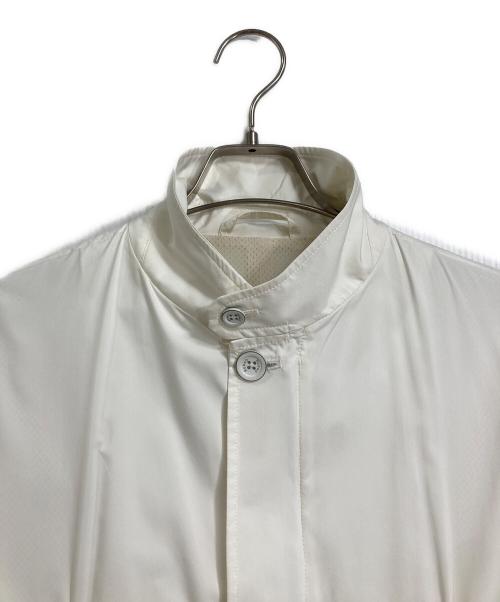 HERNO（ヘルノ）HERNO (ヘルノ) FLIGHTパッカブルジャケット　アウター　ライトアウター　イタリア製 ホワイト サイズ:48の古着・服飾アイテム