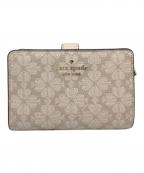 Kate Spadeケイトスペード）の古着「2つ折り財布　スペードフラワー」｜ベージュ