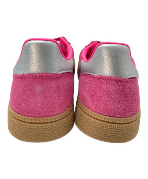 adidas（アディダス）adidas (アディダス) ローカットスニーカー　HANDBALL SPEZIAL  ハンドボール スペツィアル ルシッドピンク×オールモストイエロー サイズ:US 7 1/2の古着・服飾アイテム