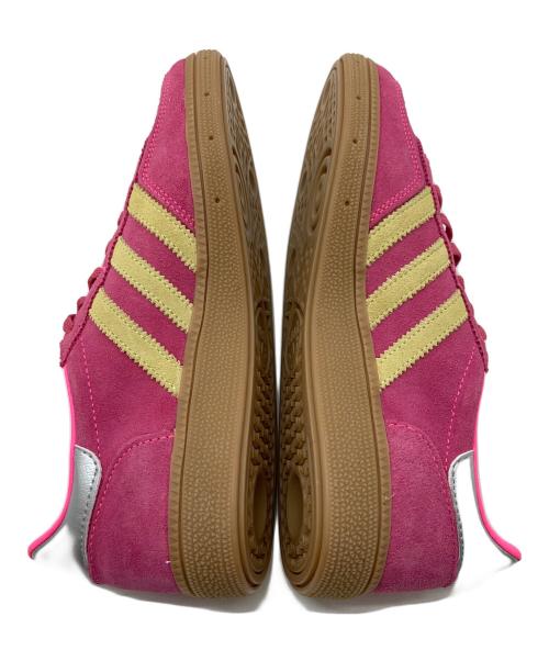 adidas（アディダス）adidas (アディダス) ローカットスニーカー　HANDBALL SPEZIAL  ハンドボール スペツィアル ルシッドピンク×オールモストイエロー サイズ:US 7 1/2の古着・服飾アイテム