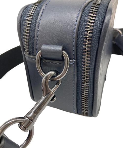 COACH（コーチ）COACH (コーチ) ワイアット クロスボディ バッグ　ショルダーバッグ　 ネイビー サイズ:実寸参照の古着・服飾アイテム