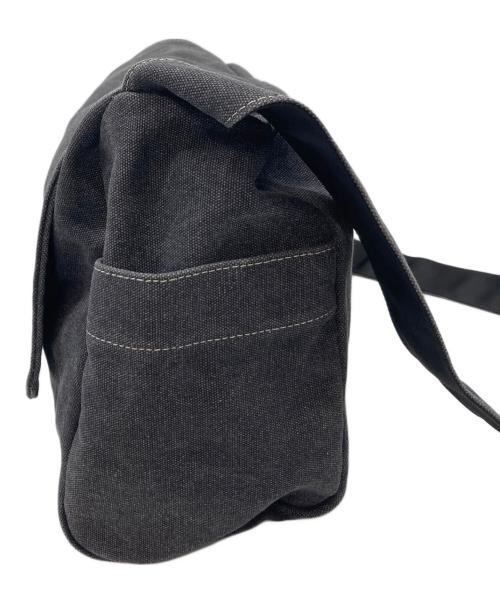 gibous（ギボス）gibous (ギボス) CROSS SNAKE HOBO BAG ショルダーバッグ グレー サイズ:実寸参照の古着・服飾アイテム