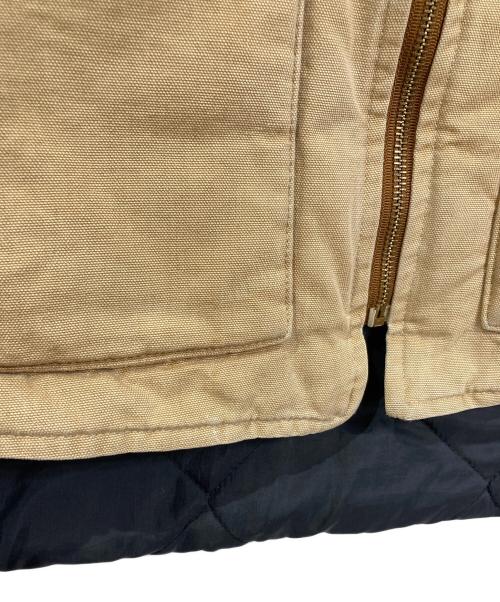 CarHartt（カーハート）CarHartt (カーハート) ダックベスト　中綿ベスト　アウター　ライトアウター ベージュ サイズ:実寸参照の古着・服飾アイテム