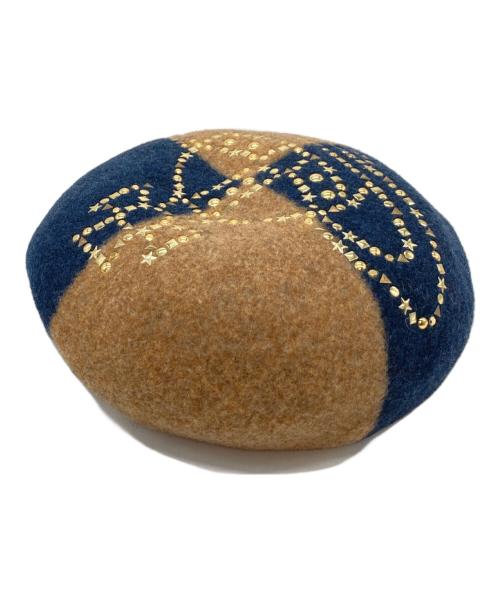 Vivienne Westwood（ヴィヴィアンウエストウッド）Vivienne Westwood (ヴィヴィアンウエストウッド) スタッズ付きデカオーブベレー帽 ベージュ×ネイビー サイズ:S~Mの古着・服飾アイテム