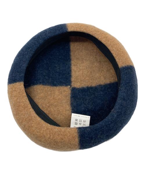 Vivienne Westwood（ヴィヴィアンウエストウッド）Vivienne Westwood (ヴィヴィアンウエストウッド) スタッズ付きデカオーブベレー帽 ベージュ×ネイビー サイズ:S~Mの古着・服飾アイテム