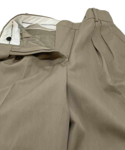 ebure（エブール）EBURE (エブール) センタープレス タックワイドパンツ ベージュ サイズ:36の古着・服飾アイテム