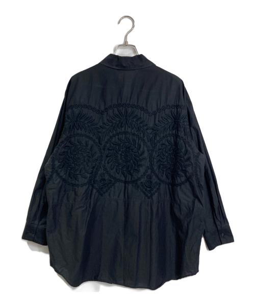 MaxMara（マックスマーラ）MaxMara (マックスマーラ) スキッパーシャツ　刺繍シャツ ブラック サイズ:実寸参照の古着・服飾アイテム