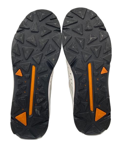 Athletics（アスレチックス）athletics (アスレチックス) ローカットスニーカー 2.0 WATERPROOF MID スポーツ　アウトドア ホワイト サイズ:US9の古着・服飾アイテム