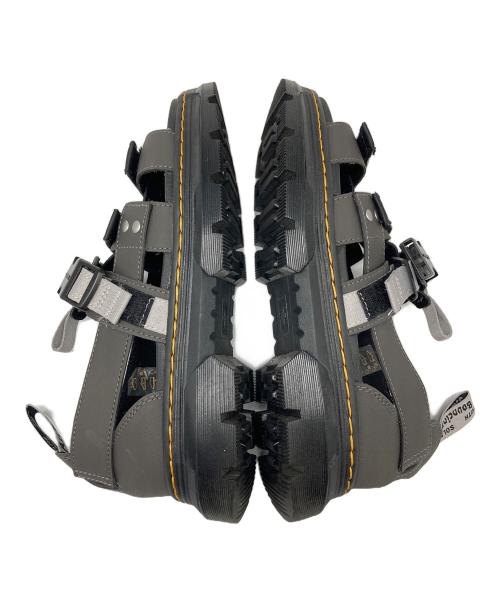 Dr.Martens（ドクターマーチン）Dr.Martens (ドクターマーチン) PEARSON Ⅱ  ペアソン2 ベルトサンダル グレー×ブラック サイズ:US9の古着・服飾アイテム