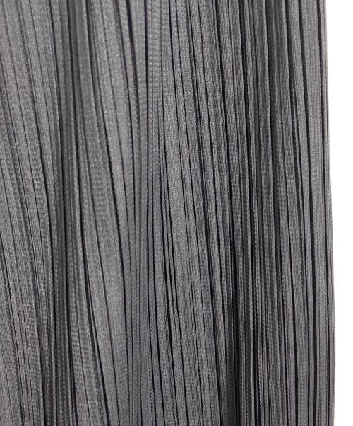 PLEATS PLEASE（プリーツプリーズ）PLEATS PLEASE (プリーツプリーズ) プリーツスカート グレー サイズ:3の古着・服飾アイテム