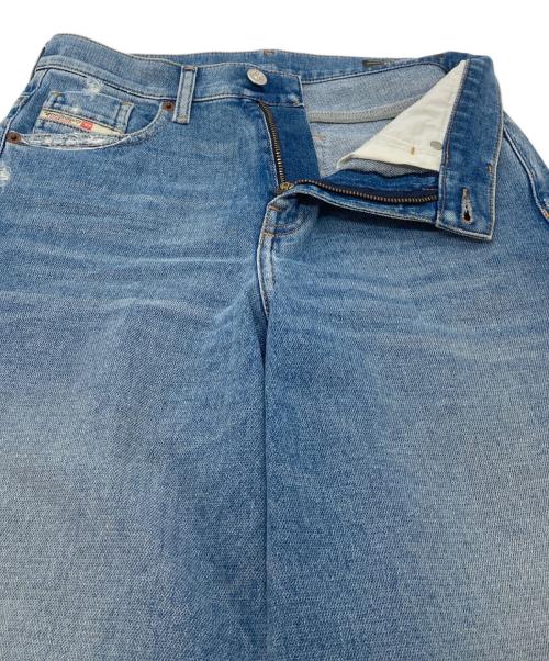 DIESEL（ディーゼル）DIESEL (ディーゼル) フレアワイドデニム/ブーツカットデニム　5ポケット ブルー サイズ:25の古着・服飾アイテム