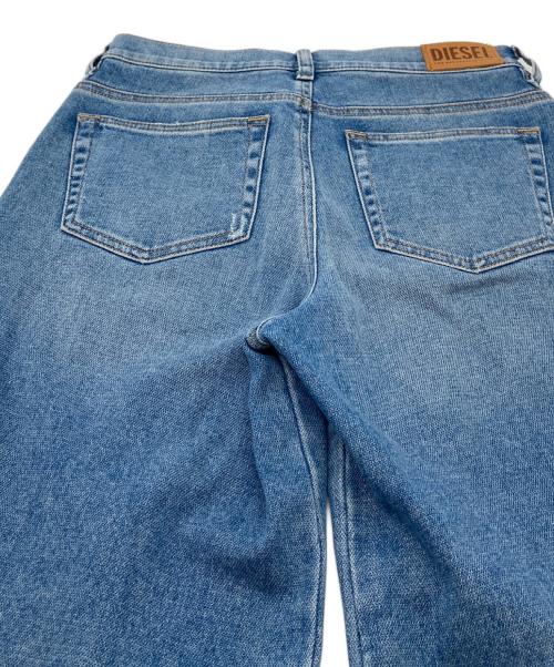DIESEL（ディーゼル）DIESEL (ディーゼル) フレアワイドデニム/ブーツカットデニム　5ポケット ブルー サイズ:25の古着・服飾アイテム