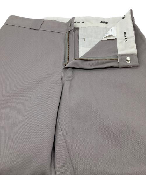 Dickies（ディッキーズ）Dickies (ディッキーズ) ダブルニーワークパンツ　ルーズフィット　グレー　 グレー サイズ:32×30の古着・服飾アイテム