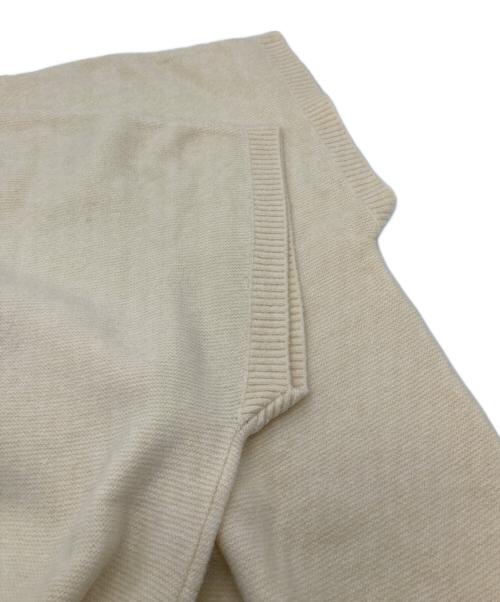 pinue（ピヌエ）pinue (ピヌエ) ニットワンピース　半袖ワンピース ベージュ サイズ:FREE 未使用品の古着・服飾アイテム