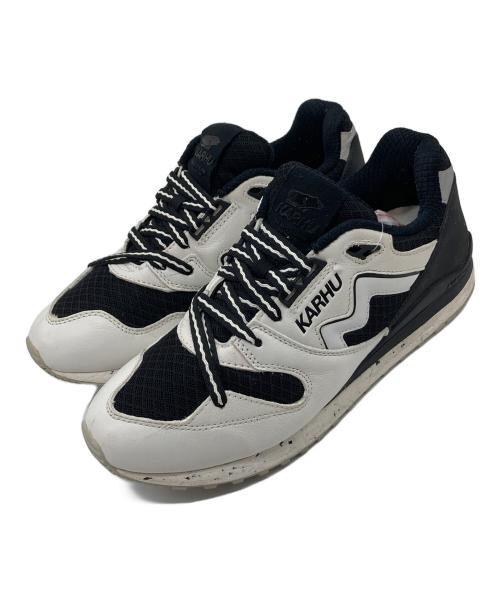 KARHU（カルフ）KARHU (カルフ) synchron classic スニーカー ホワイト×ブラック サイズ:UK8の古着・服飾アイテム