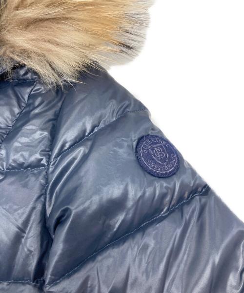 BLUE LABEL CRESTBRIDGE（ブルーレーベルクレストブリッジ）BLUE LABEL CRESTBRIDGE (ブルーレーベルクレストブリッジ) 裏地チェックタヌキファーダウンジャケット ブルー サイズ:38の古着・服飾アイテム