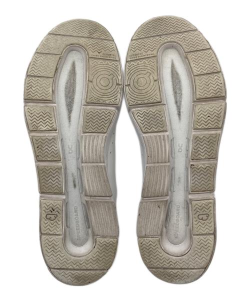 on（オン）On (オン) スニーカー ザ ロジャー アドバンテージ ホワイト サイズ:US M8の古着・服飾アイテム