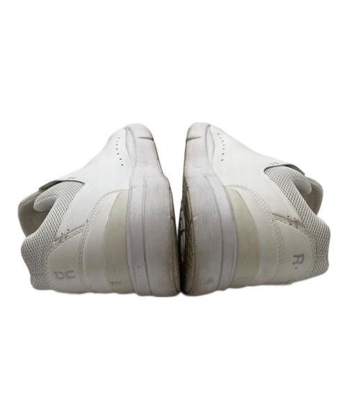 on（オン）On (オン) スニーカー ザ ロジャー アドバンテージ ホワイト サイズ:US M8の古着・服飾アイテム