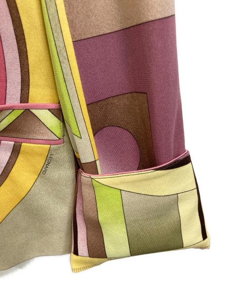 LEONARD（レオナール）LEONARD (レオナール) 総柄 ストレッチジャケット　日本製 マルチカラー サイズ:LLの古着・服飾アイテム