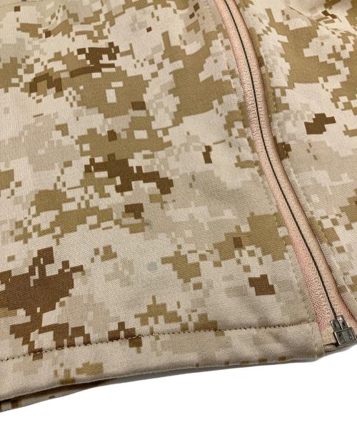 US ARMY（ユーエスアーミー）US ARMY (ユーエスアーミー) 【古着】COMBAT DESERT JACKET  コンバットデザートジャケット　軍物　ミリタリー　USMC ベージュ サイズ:Mの古着・服飾アイテム