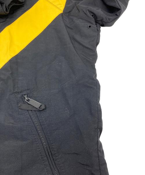 US ARMY（ユーエスアーミー）US ARMY (ユーエスアーミー) ナイロンジャケット　USARMY ブラック　イエロー 2016年製 ブラック サイズ:SMALL/REGULARの古着・服飾アイテム