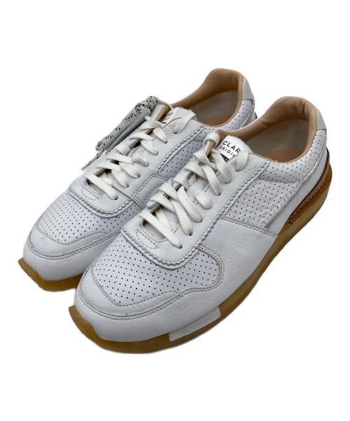 CLARKS（クラークス）CLARKS (クラークス) Torrun スニーカー ホワイト サイズ:US9の古着・服飾アイテム