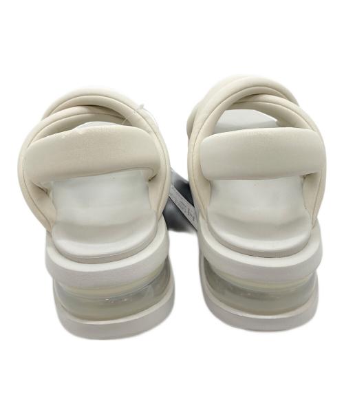 NIKE（ナイキ）NIKE (ナイキ) AIR MAX ISLA エアマックスアイラサンダル ホワイト サイズ:US8 未使用品の古着・服飾アイテム