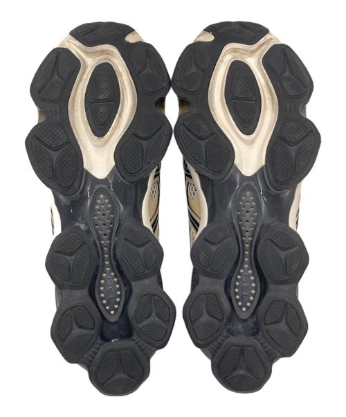 asics（アシックス）asics (アシックス) GEL-QUANTUM KINETIC　ローカットスニーカー ベージュ サイズ:US9.5の古着・服飾アイテム