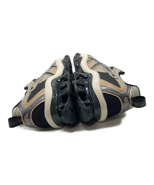asics（アシックス）asics (アシックス) GEL-QUANTUM KINETIC　ローカットスニーカー ベージュ サイズ:US9.5の古着・服飾アイテム