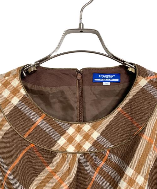 BURBERRY BLUE LABEL（バーバリー ブルー レーベル）BURBERRY BLUE LABEL (バーバリー ブルー レーベル) ノースリーブワンピース　チェック　日本製 ブラウン サイズ:38の古着・服飾アイテム