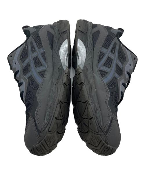 asics（アシックス）asics (アシックス) GEL-NYC RGD（ゲル-エヌワイシー ラギッド） ブラック×グレー サイズ:US 10の古着・服飾アイテム