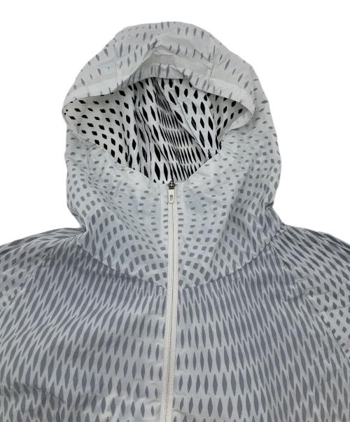 odlo（オドロ）odlo (オドロ) 軽量 ナイロンコート odlo zaha hadid ホワイト×ブラック サイズ:Sの古着・服飾アイテム