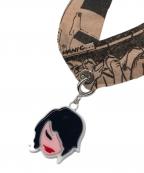 PRADAプラダ）の古着「18ss コミック柄ツイリースカーフ」｜ベージュ